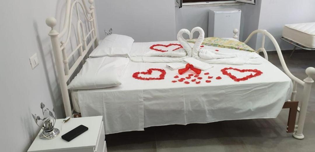 B&B La Citta Partenopea เนเปิลส์ ภายนอก รูปภาพ